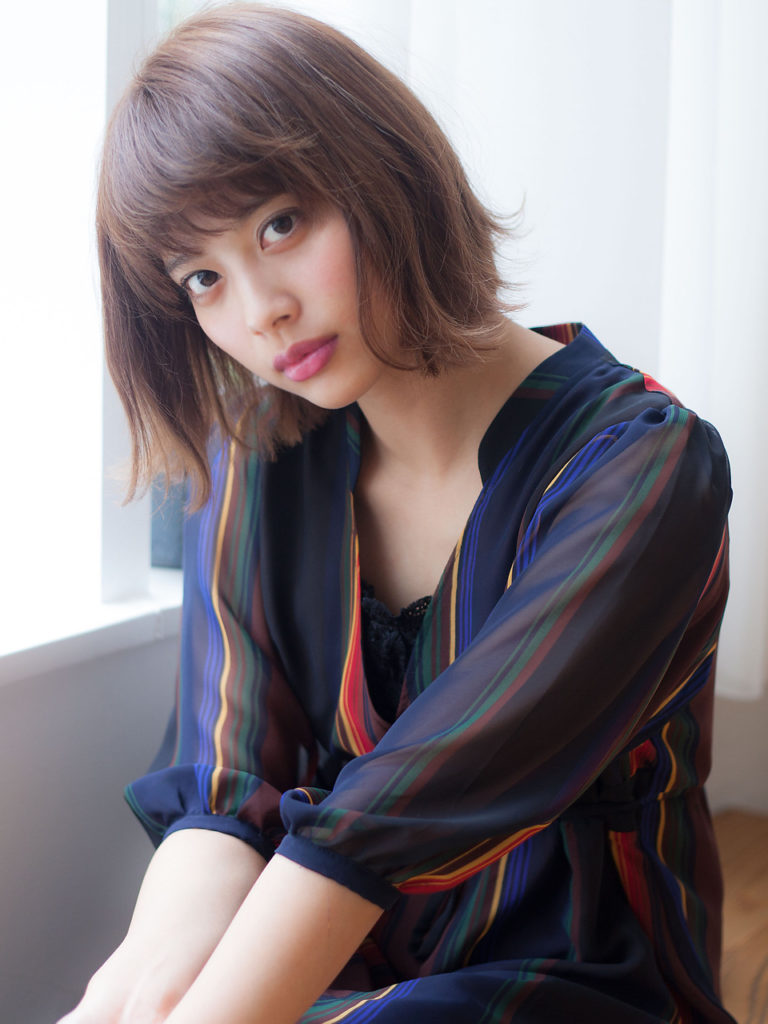 定番中の定番!ボブ×外ハネがダントツこなれてる⁉︎