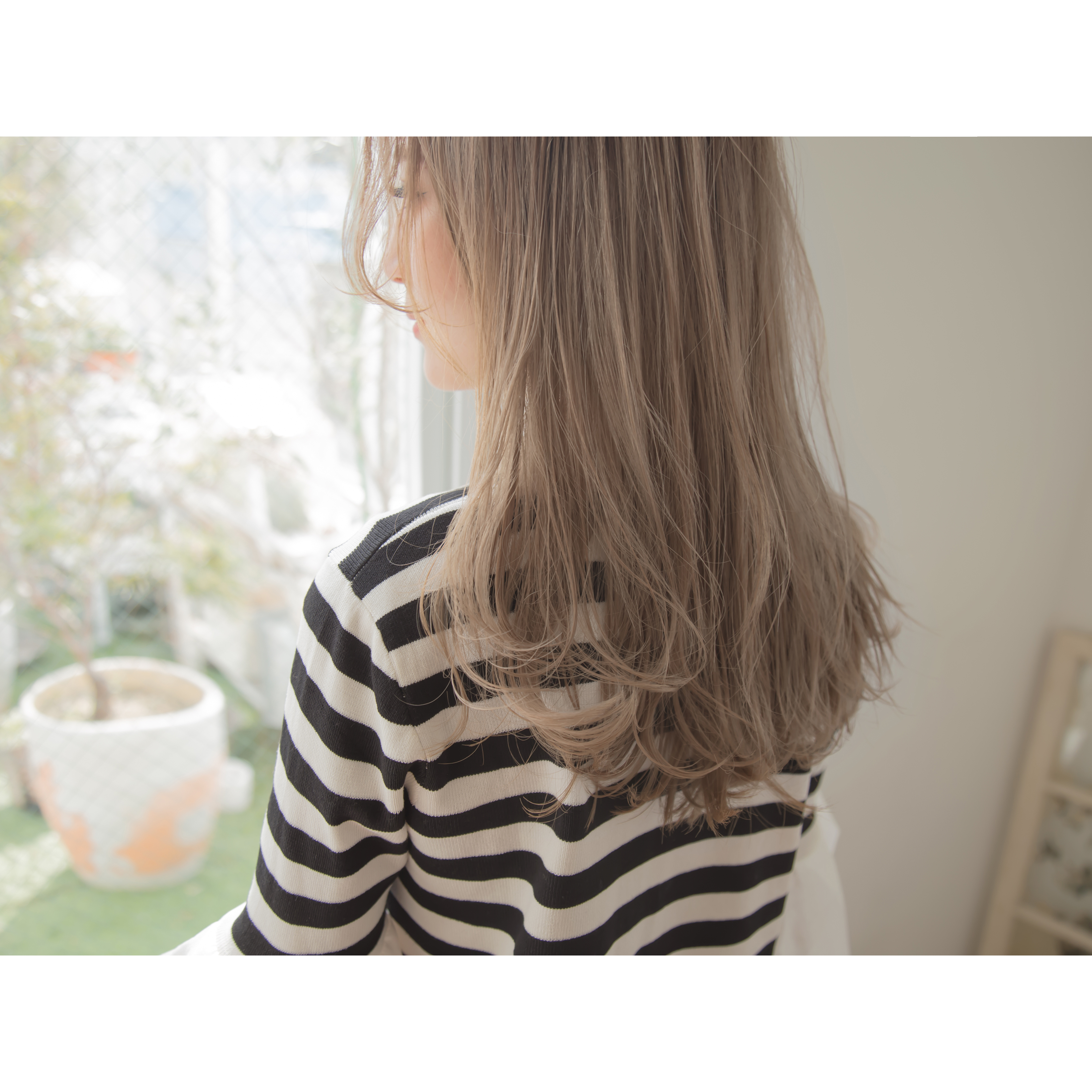 2019年も断然これ♪憧れの外国人風髪色！【ホワイトベージュ】
