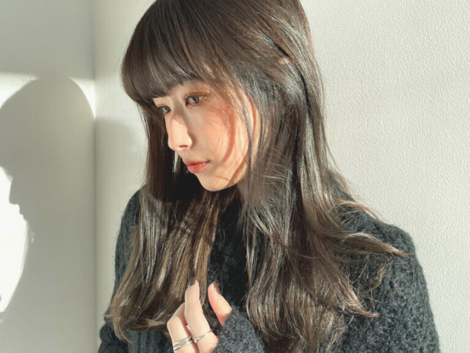 今すぐ染めたい!おしゃれ感と垢抜けを兼ね備えた最旬おしゃれカラー♡春のファッションやメイクにもぴったりなオリーブ系ヘアカラー3選