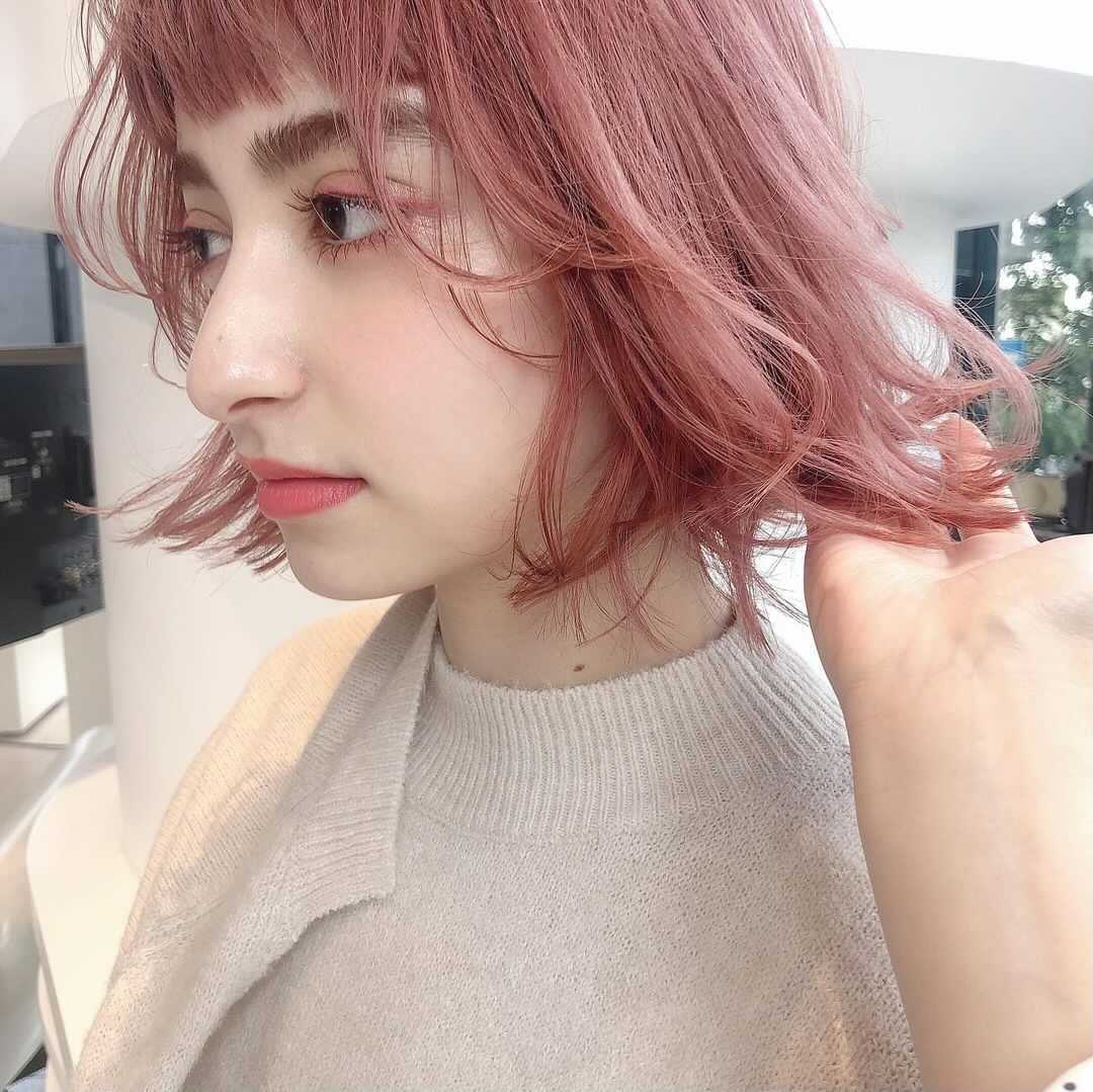 美白効果 肌を白く見せる効果のあるヘアカラーって Violet バイオレット 青山 表参道 名古屋栄 横浜の美容室